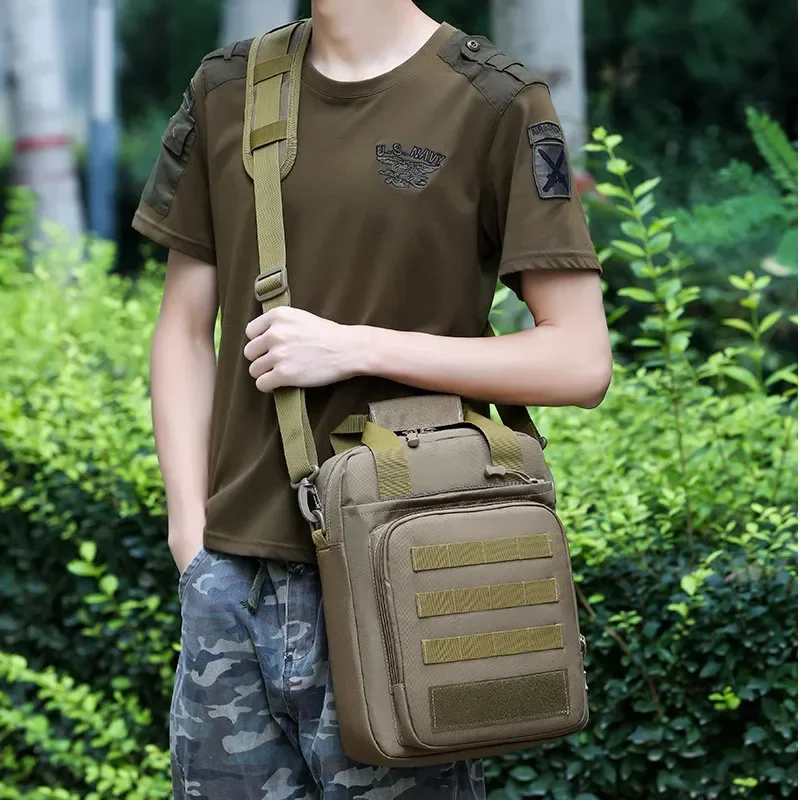 New Men’s Waterproof Messenger - مراجعة Outdoor Hunting News وسعره